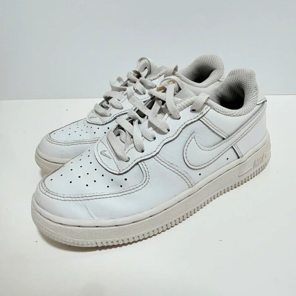 Nike Air Force 1 LE size 13C